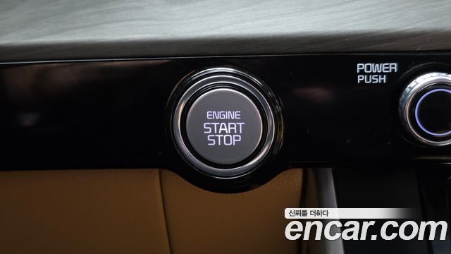 Kia Carnival (IV) Diesel 9-Seater Prestige 2023 — фото 17