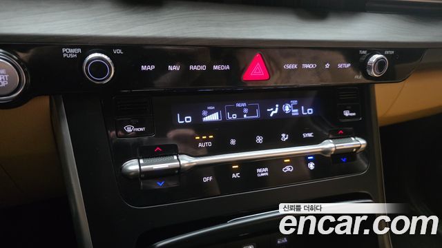 Kia Carnival (IV) Diesel 9-Seater Prestige 2023 — фото 20