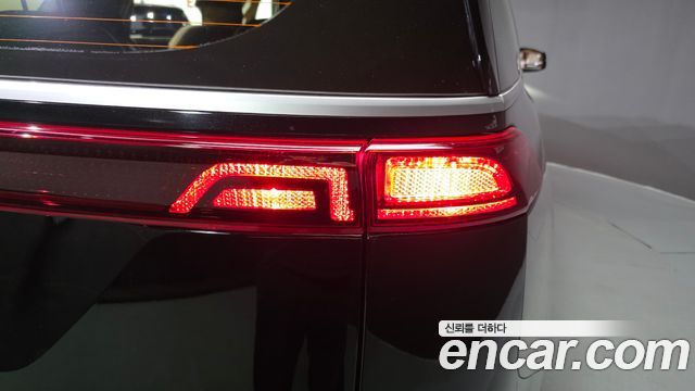 Kia Carnival (IV) Diesel 9-Seater Prestige 2023 — фото 23