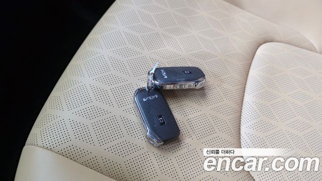 Kia Carnival (IV) Diesel 9-Seater Prestige 2023 — фото 33