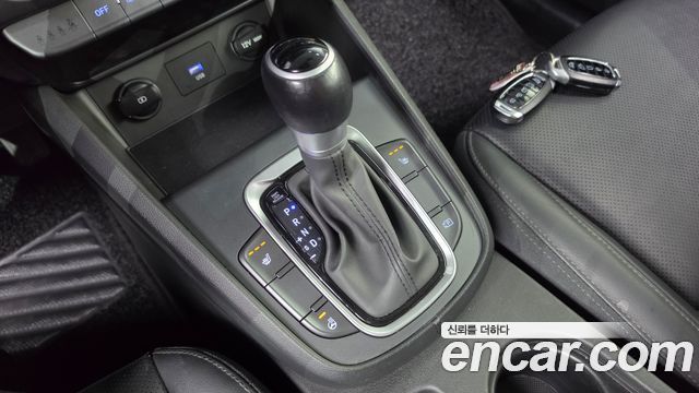 Hyundai Kona Hybrid Modern 2023 — фото 9