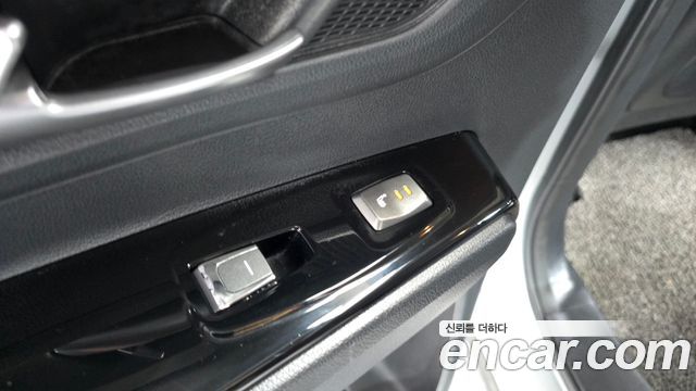 KG Mobility (SsangYong) Beautiful Korando Diesel 1.6 2WD Delight Plus 2019 — фото 17