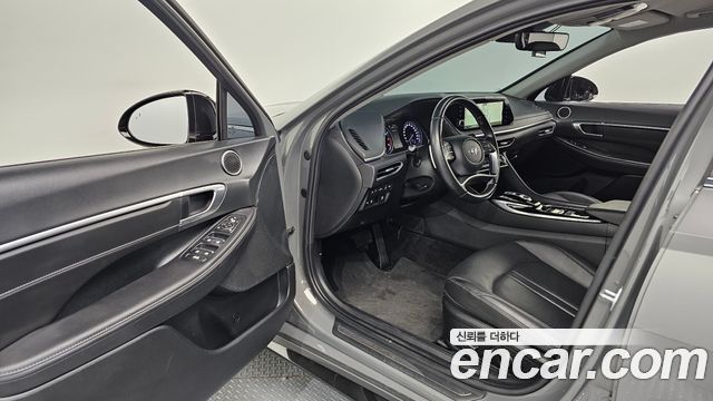 Hyundai Sonata (DN8) 2.0 Premium Plus 2022 — фото 10