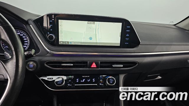 Hyundai Sonata (DN8) 2.0 Premium Plus 2022 — фото 16