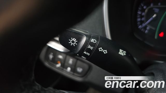 Hyundai Santa Fe (TM) Diesel 2,0 4WD Exclusive Special 2019 — фото 27