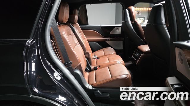 Lincoln Aviator (II) 3.0 Reserve  AWD 2025 — фото 12