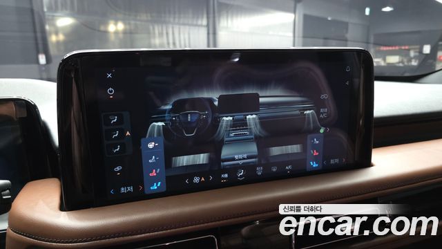 Lincoln Aviator (II) 3.0 Reserve  AWD 2025 — фото 19