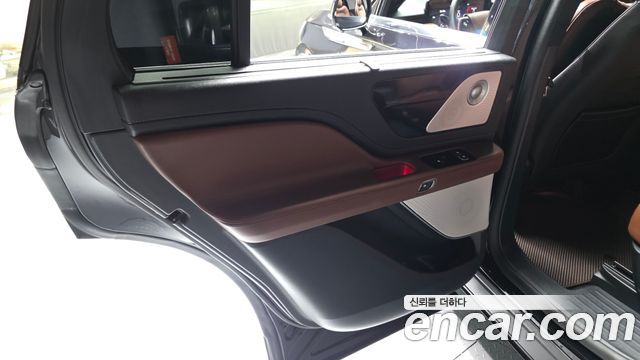Lincoln Aviator (II) 3.0 Reserve  AWD 2025 — фото 25