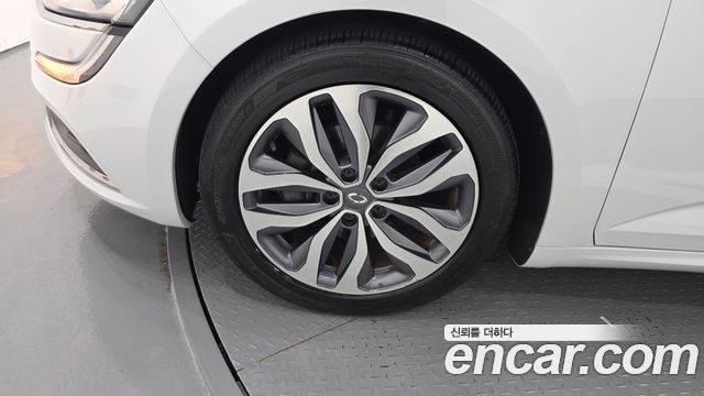 Renault Korea SM6 2.0 LPe LE (Disabled) 2016 — фото 5