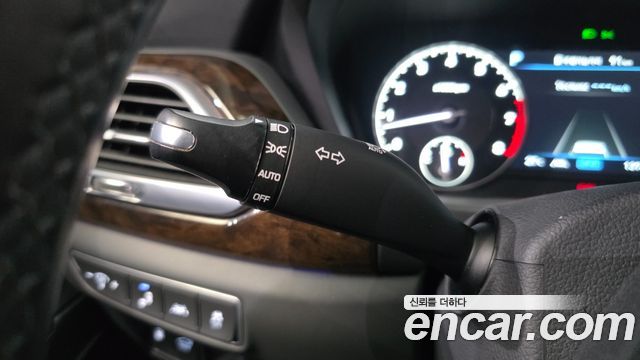 Genesis G90 3.8 AWD Premium Luxury 2020 — фото 24