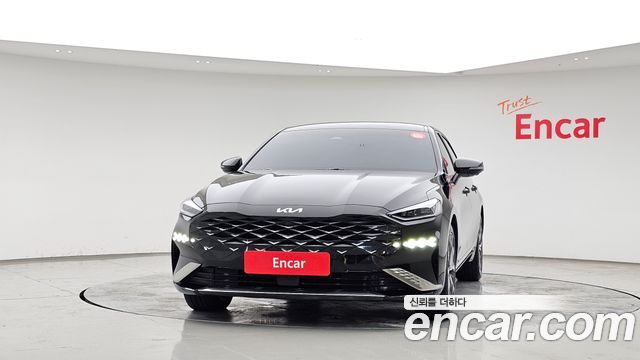 Kia K8 2.5 Gasoline 2WD Noblesse 2023 — фото 3