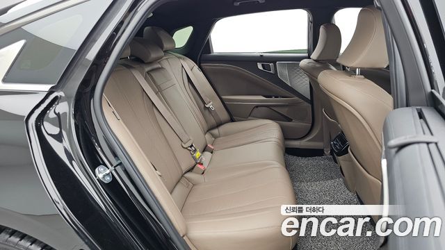 Kia K8 2.5 Gasoline 2WD Noblesse 2023 — фото 11