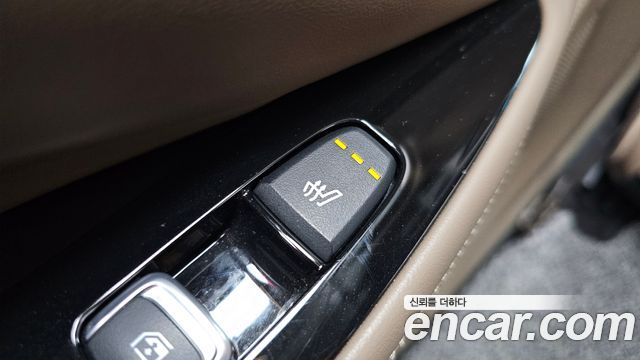 Kia K8 2.5 Gasoline 2WD Noblesse 2023 — фото 19