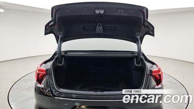 Kia K8 2.5 Gasoline 2WD Noblesse 2023 — фото 20