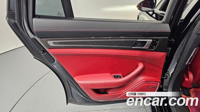Porsche Panamera (971) 2.9 4S 2018 — фото 31