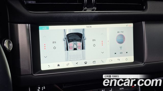 Jaguar XF (X260) 25t Prestige 2018 — фото 20
