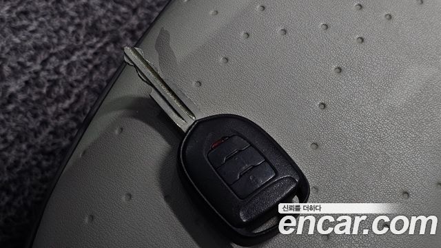 Chevrolet Spark LS Star 2012 — фото 18