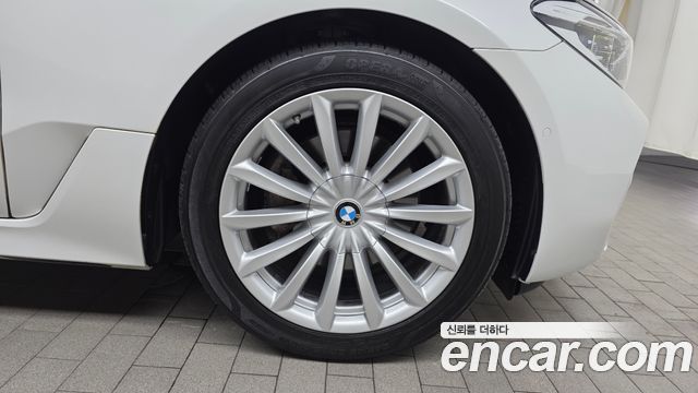 BMW 6 Series GT (G32) 620d Luxury 2019 — фото 21