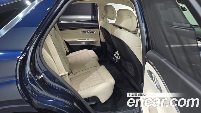 Genesis GV70 2.5T Gasoline AWD 2023 — фото 15