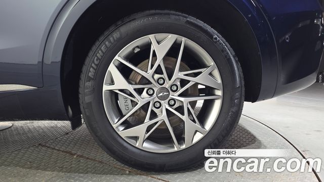 Genesis GV70 2.5T Gasoline AWD 2023 — фото 27