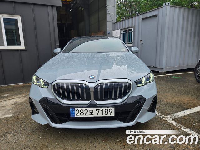 BMW 5 Series (G60) 520i M Sport