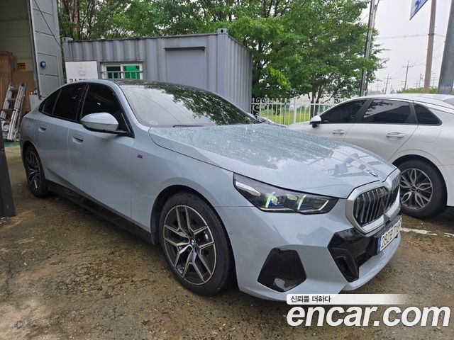 BMW 5 Series (G60) 520i M Sport 2024 — фото 3
