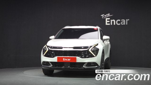Kia Sportage (V) Diesel 2.0 2WD Prestige 2023 — фото 3