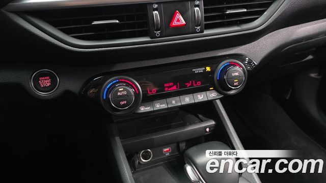 Kia K3 (II) 1.6 Prestige 2022 — фото 21