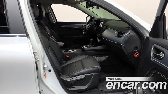 Renault Korea XM3 1.3 TCe RE Signature 2022 — фото 11