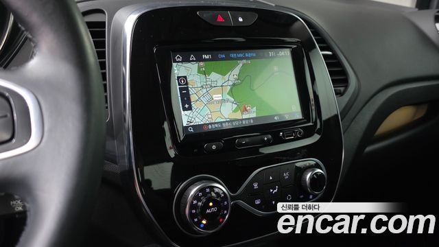 Renault Korea QM3 RE 2019 — фото 14
