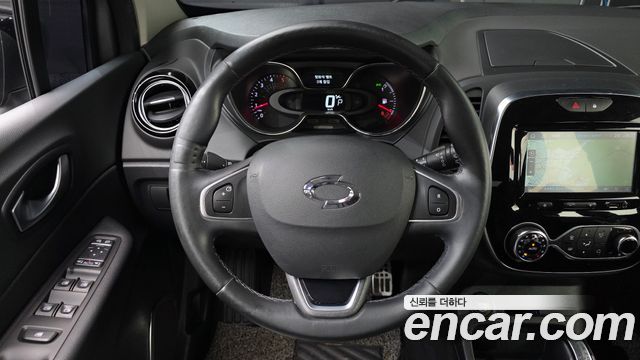 Renault Korea QM3 RE 2019 — фото 18