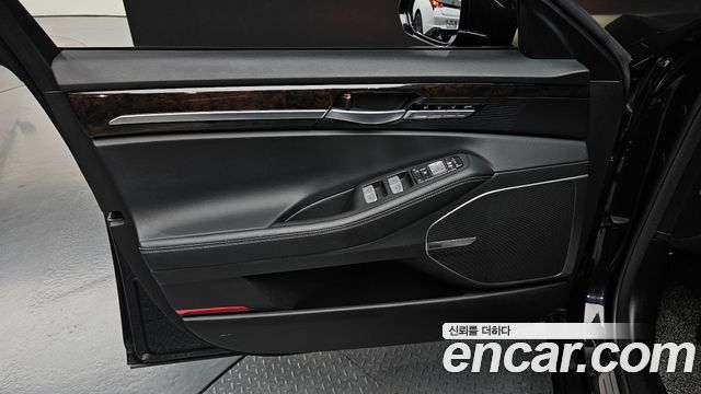 Genesis G90 3.8 AWD Luxury 2021 — фото 24