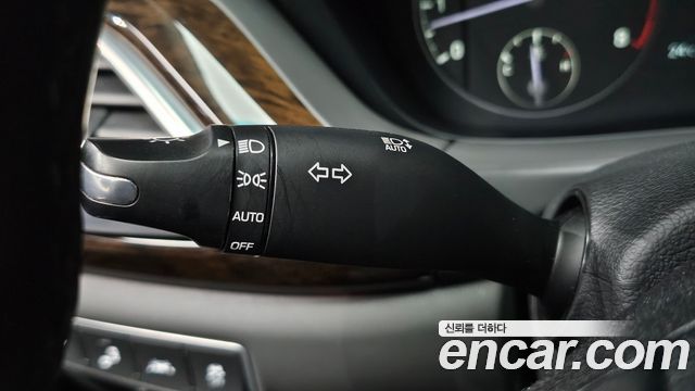 Genesis G90 3.8 AWD Luxury 2021 — фото 31
