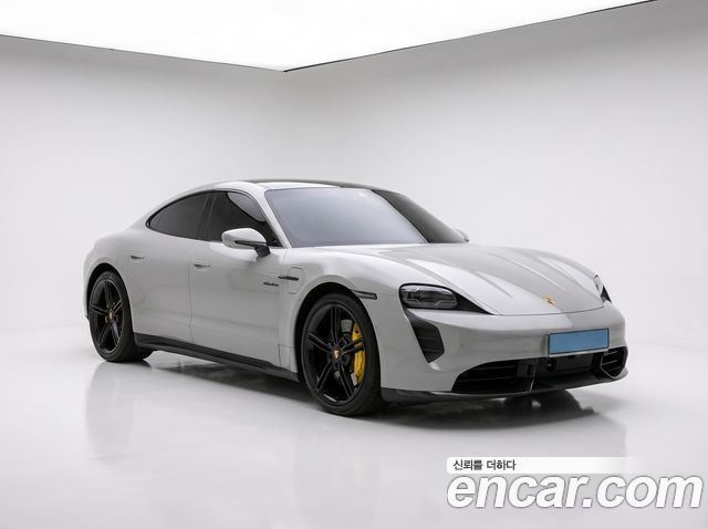 Porsche Taycan Turbo S 2023 — фото 6