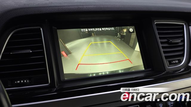 Genesis G80 3.3 GDI AWD Luxury 2017 — фото 14