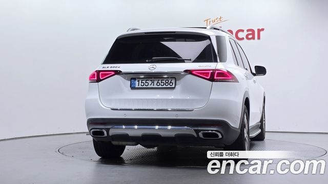 Mercedes-Benz GLE-Class (W167) GLE300d 4MATIC 2020 — фото 4