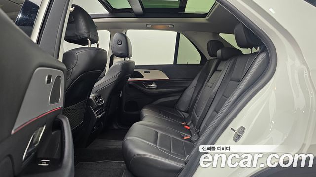 Mercedes-Benz GLE-Class (W167) GLE300d 4MATIC 2020 — фото 12