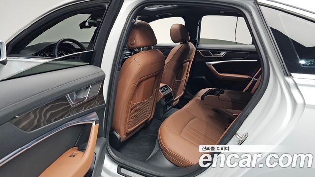 Audi A6 (C8) 45 TFSI Premium 2022 — фото 12