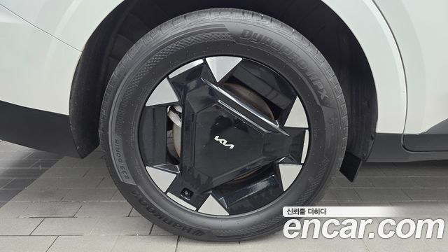 Kia Carnival (IV) HEV 9 seater Prestige 2024 — фото 5