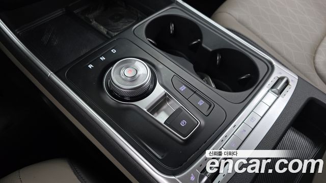 Kia Carnival (IV) HEV 9 seater Prestige 2024 — фото 9