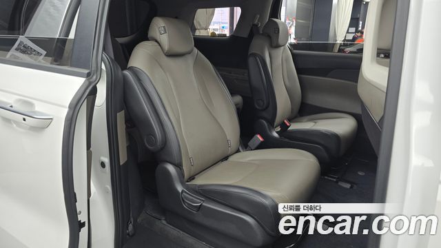 Kia Carnival (IV) HEV 9 seater Prestige 2024 — фото 11
