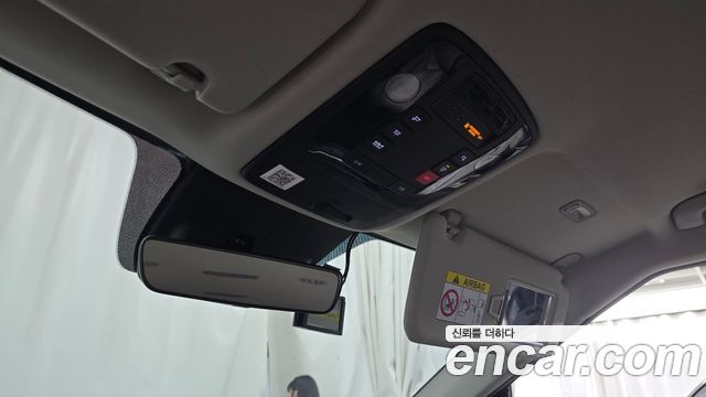 Kia Carnival (IV) HEV 9 seater Prestige 2024 — фото 18