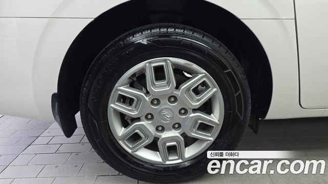 Hyundai Staria L3.5 Cargo 5-Seater Modern 2023 — фото 5