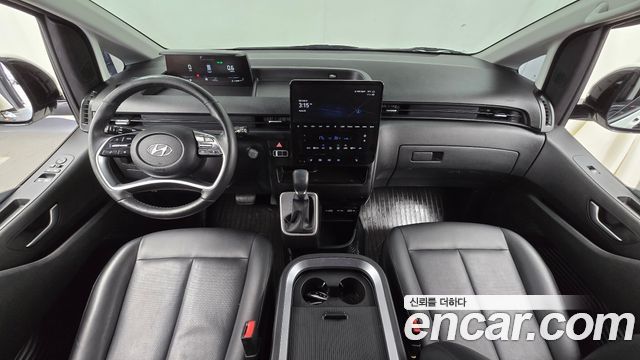 Hyundai Staria L3.5 Cargo 5-Seater Modern 2023 — фото 7