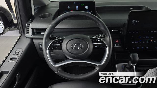 Hyundai Staria L3.5 Cargo 5-Seater Modern 2023 — фото 17