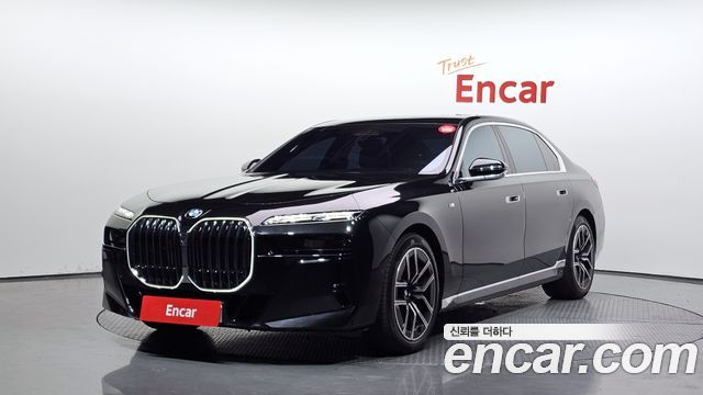 BMW 7 Series (G70) 740d xDrive M Sport 2024 — фото 1