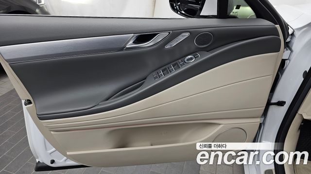Genesis G80 (RG3) Gasoline 2.5 Turbo 2WD 2025 — фото 24