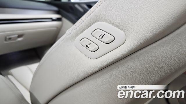 Genesis G80 (RG3) Gasoline 2.5 Turbo 2WD 2025 — фото 33