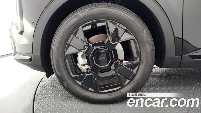 Kia Sportage (V) Gasoline 1.6 Turbo 2WD Signature X Line 2026 — фото 5