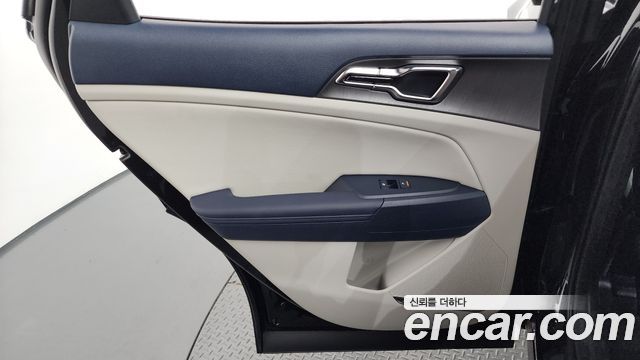 Kia Sportage (V) Gasoline 1.6 Turbo 2WD Signature X Line 2026 — фото 25
